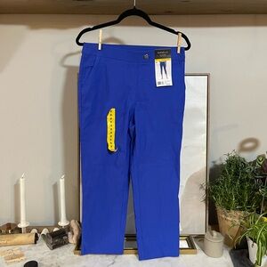 NWT Rafaella Dazzling Blue Stretch Capri Women’s Pant